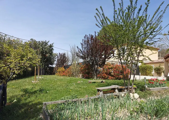 Studio Independant A 2 Minutes Du Golf Du Luberon